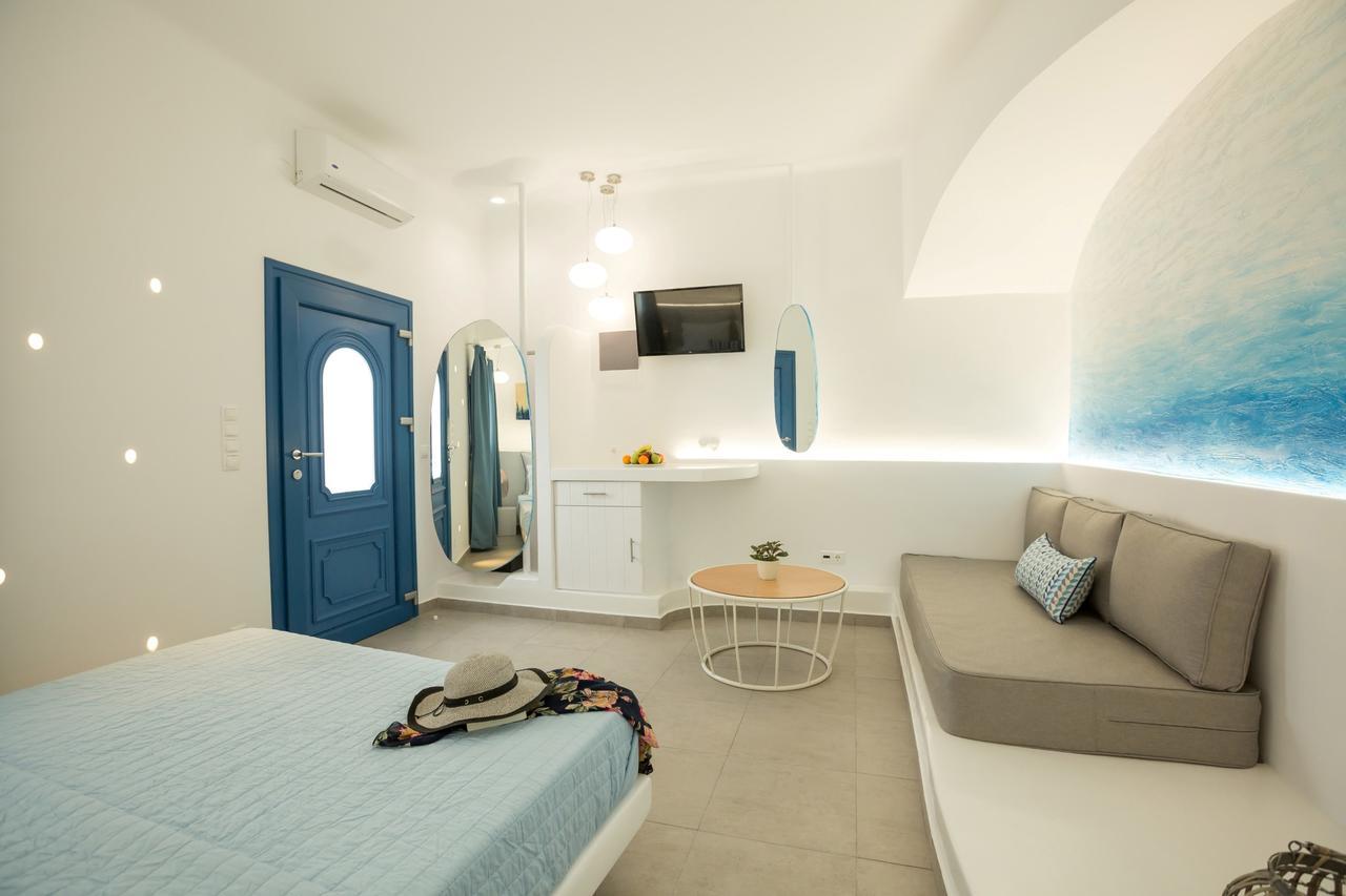 Amera Suites Fira  Exterior photo